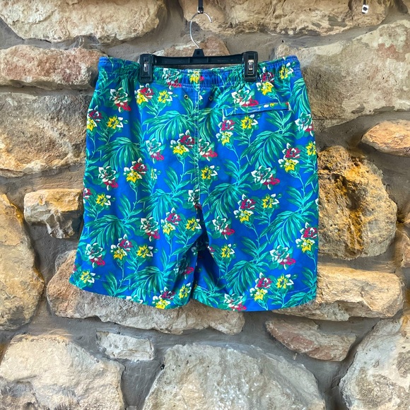 Ralph Lauren Chaps Swim Trunks Floral shorts - Picture 2 of 5